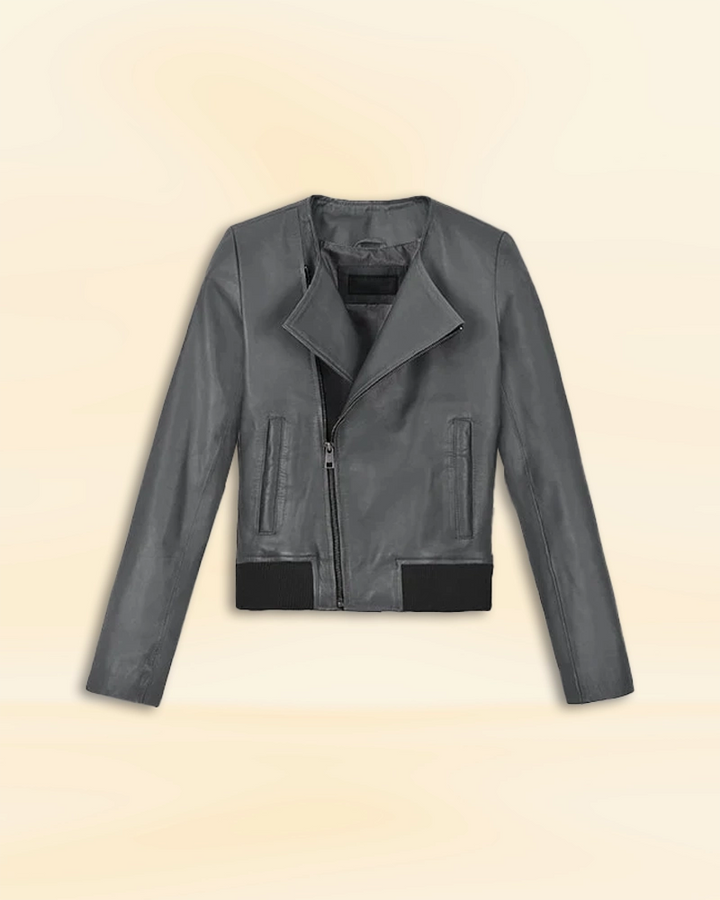 Jennifer Aniston Classic Leather Bomber Jacket - Embrace timeless style with this classic leather bomber jacket worn by the beloved Jennifer Aniston. in USA market