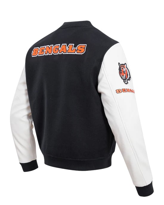 Stylish men's wool varsity jacket featuring Cincinnati Bengals logo
