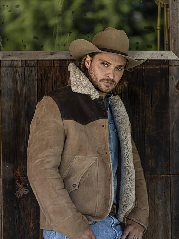 Kayce Dutton's shearling jacket in Yellowstone in American style