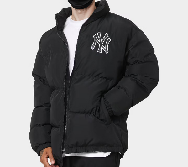 New York Yankees Paisley Puffer Jacket