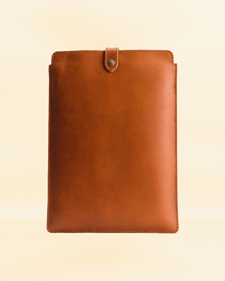 Leather laptop sleeve with multiple pockets for organization