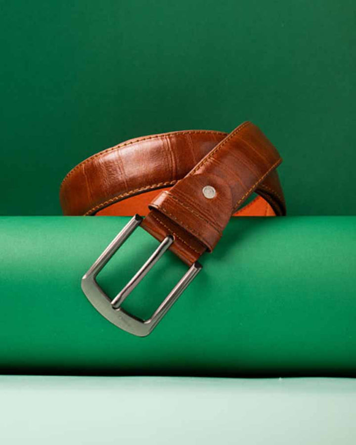 formal leather belt in classic style in US