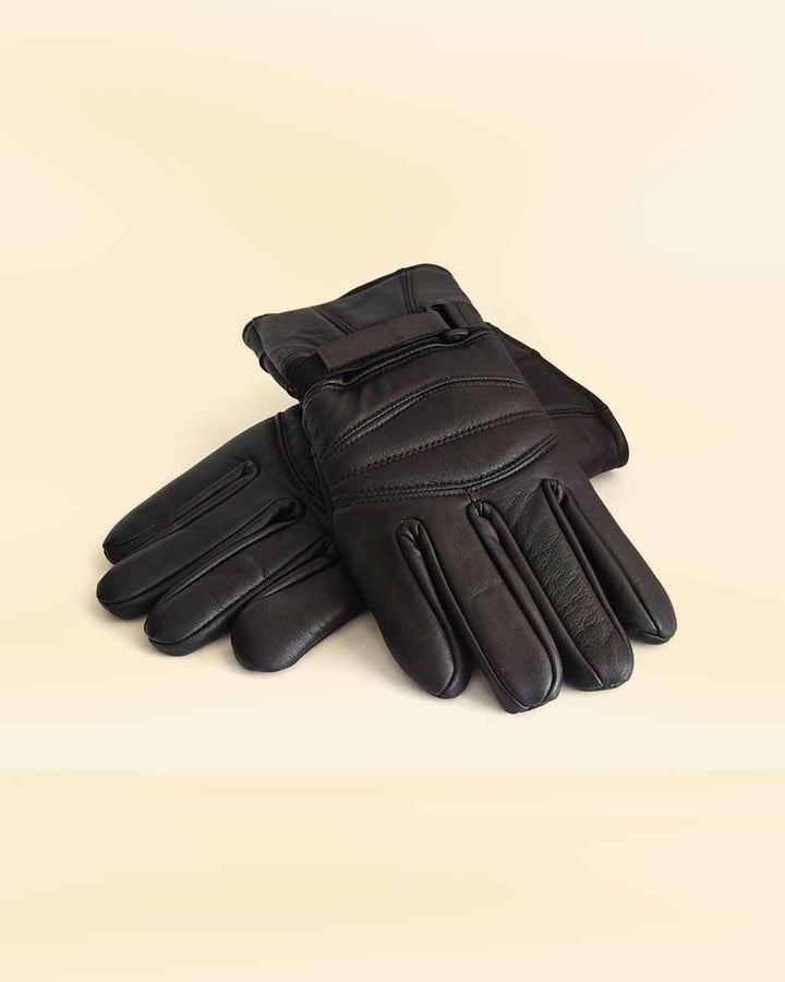Ultimate Winter Warmth and Durability with ArcticShield Sheepskin Gloves in USA