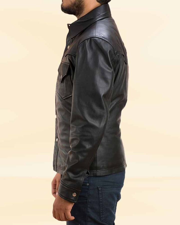 The perfect fit and comfort of our Ranchson Black Leather Shirt, perfect for the American market