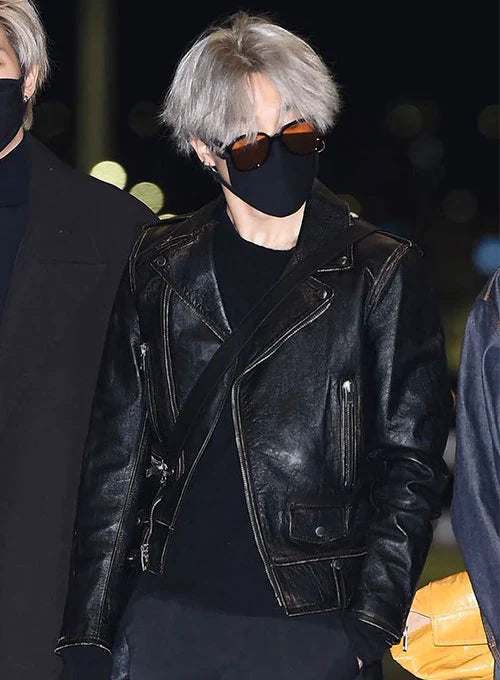 Kim Taehyung's premium black leather jacket front view in German market