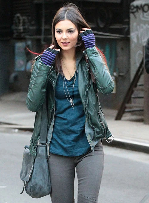 Get the celebrity look with this Victoria Justice-inspired leather jacket in German market